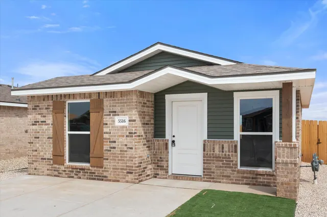 Photo 2 — 5516 Smith Street, Lubbock, TX 79416