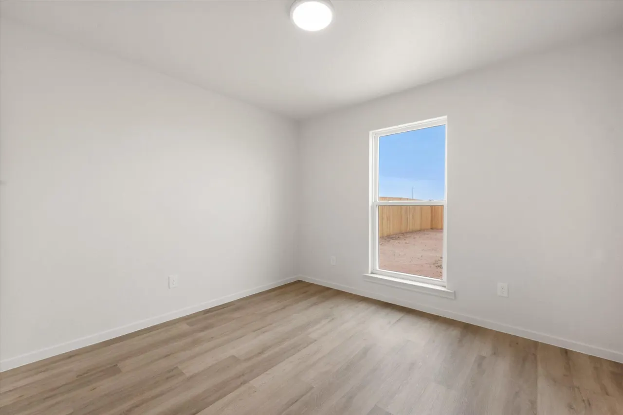 Photo 17 — 5516 Smith Street, Lubbock, TX 79416