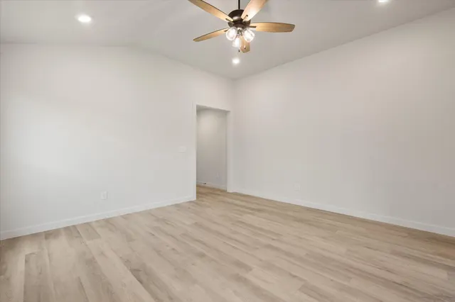 Photo 7 — 5631 Smith Street, Lubbock, TX 79416