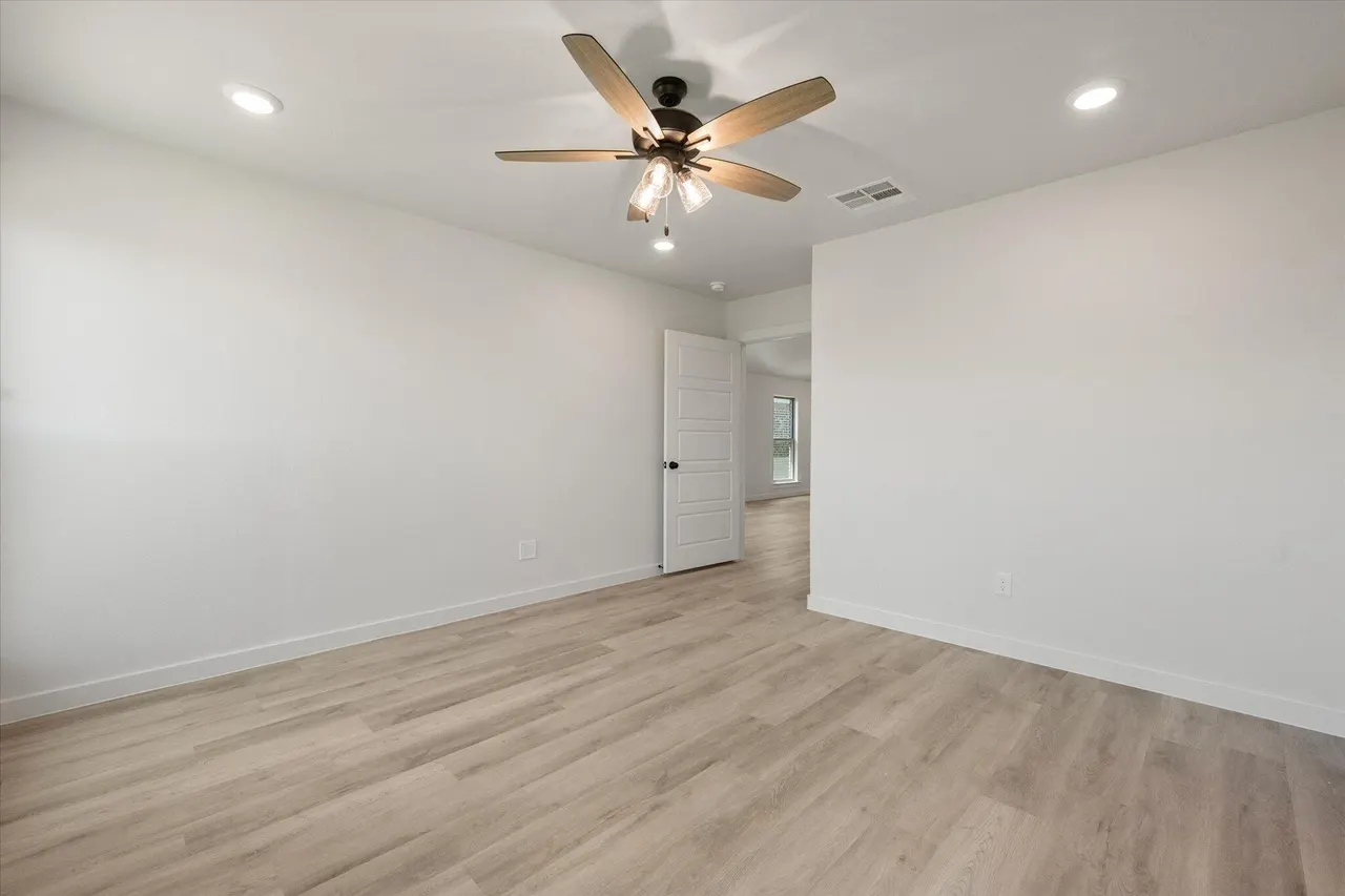 Photo 17 — 5631 Smith Street, Lubbock, TX 79416