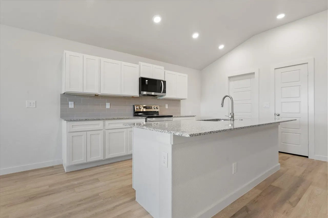 Photo 11 — 5634 Rice Street, Lubbock, TX 79416