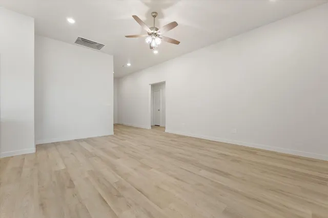 Photo 7 — 5634 Rice Street, Lubbock, TX 79416