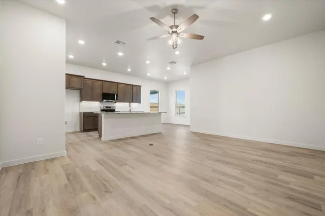 Photo 6 — 6007 Venita Avenue, Lubbock, TX 79407