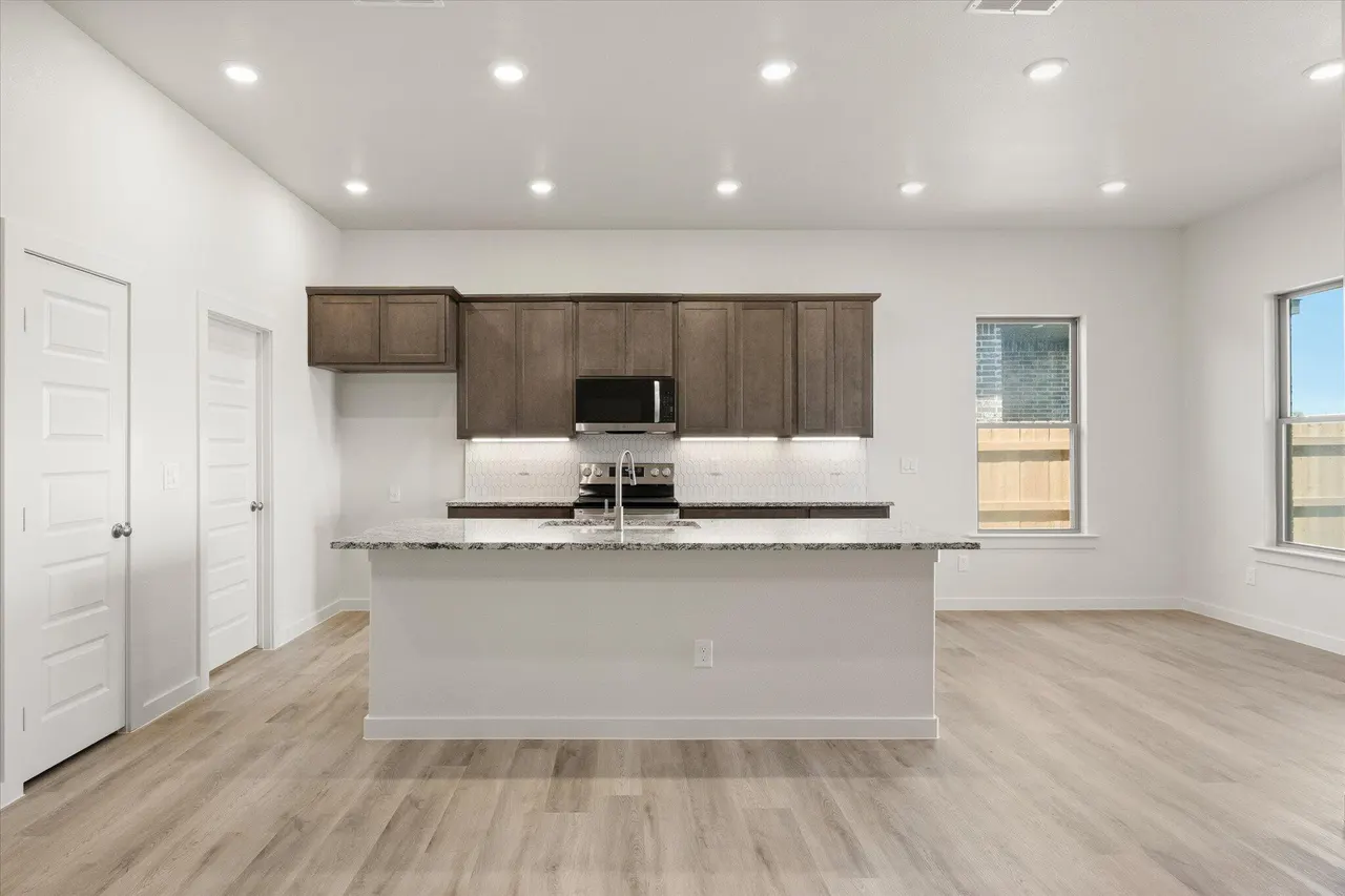 Photo 7 — 6007 Venita Avenue, Lubbock, TX 79407