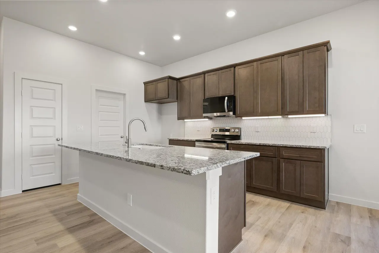 Photo 9 — 6007 Venita Avenue, Lubbock, TX 79407