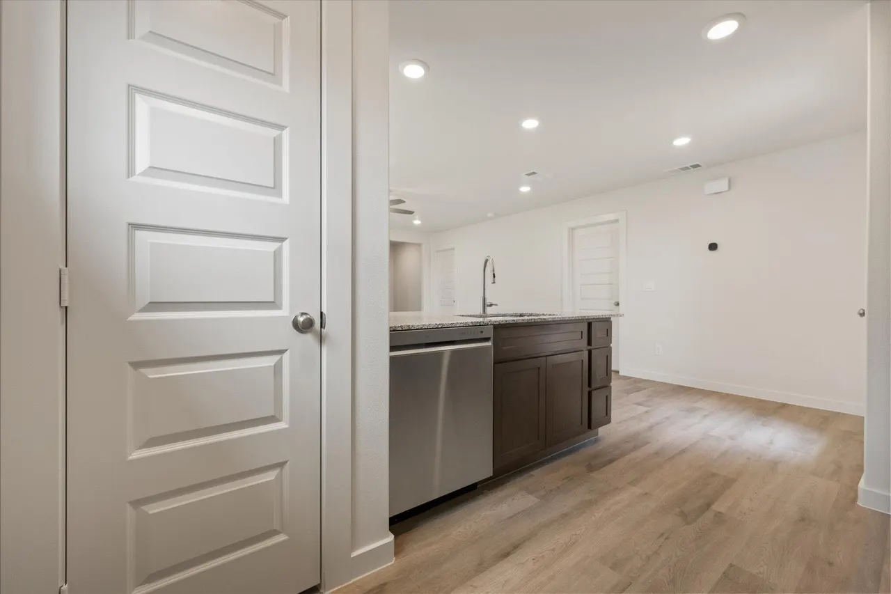 Photo 11 — 7415 64th Street, Lubbock, TX 79407