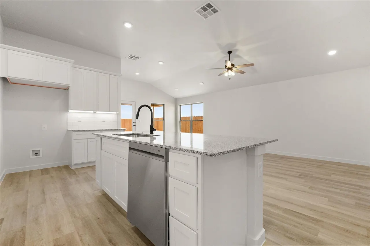 Photo 12 — 2418 Bryan Avenue, Wolfforth, TX 79382