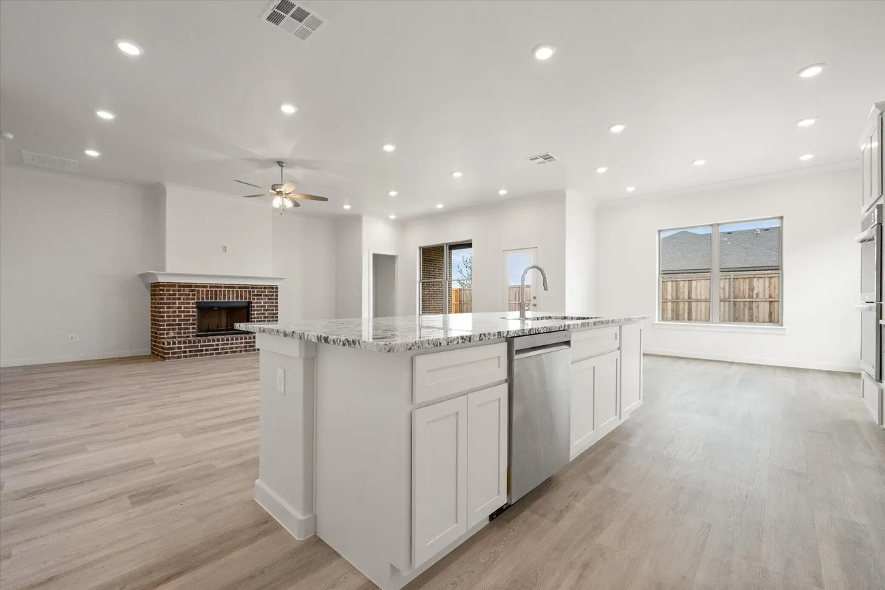 Photo 16 — 2902 Ranch Avenue, Wolfforth, TX 79382