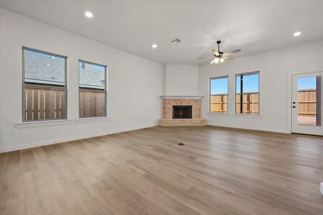 Photo 7 — 6923 53rd Street, Lubbock, TX 79407