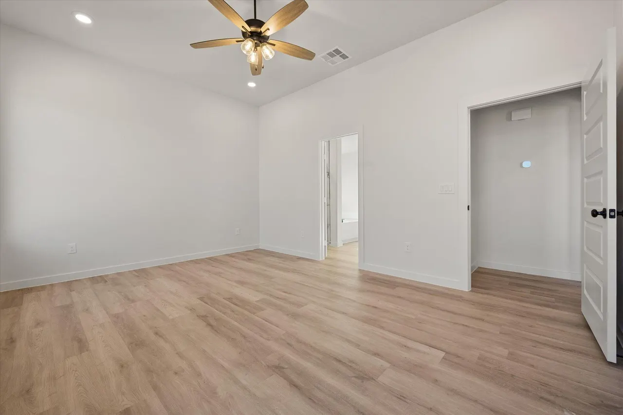 Photo 16 — 6923 53rd Street, Lubbock, TX 79407