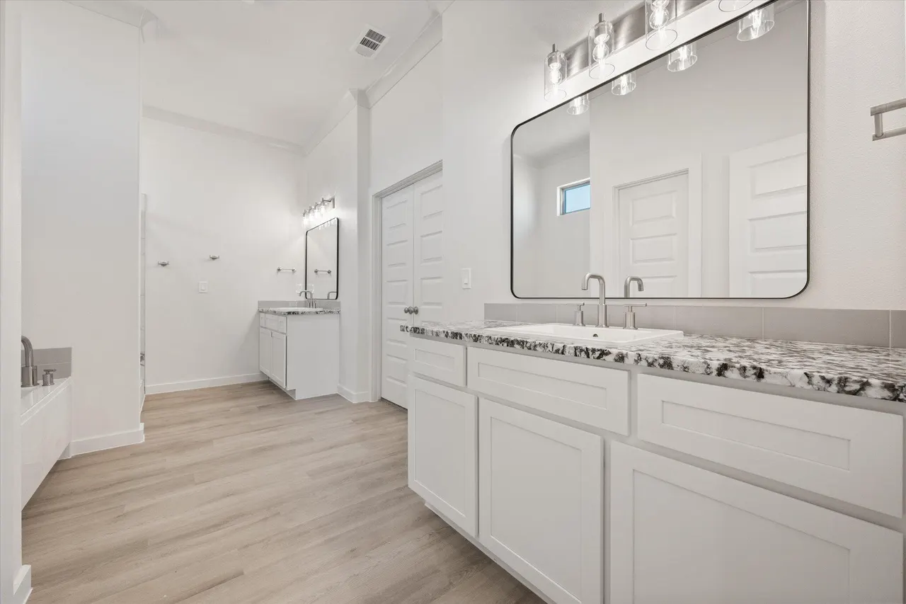 Photo 16 — 6920 53rd Street, Lubbock, TX 79407