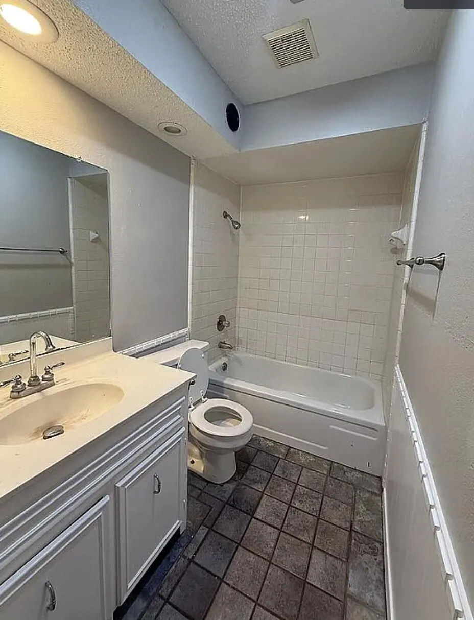 Photo 10 — 6133 37th Street, Lubbock, TX 79407