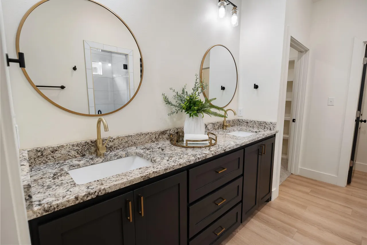 Photo 12 — 810 N 2nd Street, Wolfforth, TX 79382