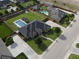 Sold home at 10304 Kline Avenue