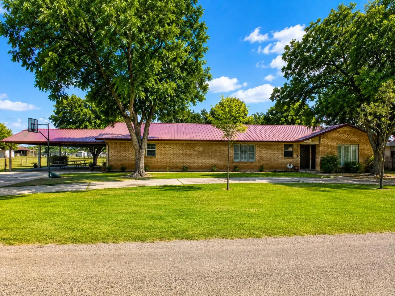 Front exterior — 1927 128th Street, Lubbock, TX 79423