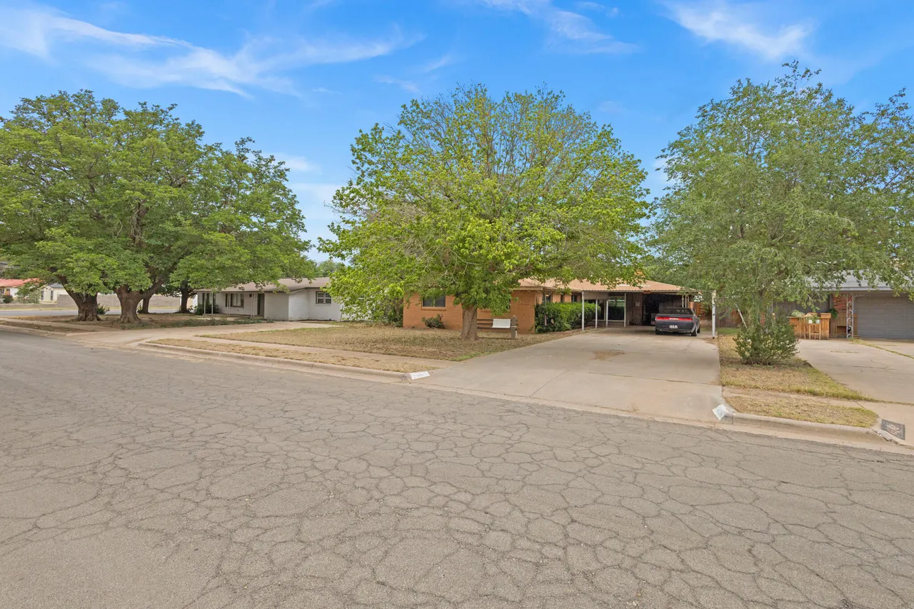 Photo 3 — 4316 45th Street, Lubbock, TX 79413