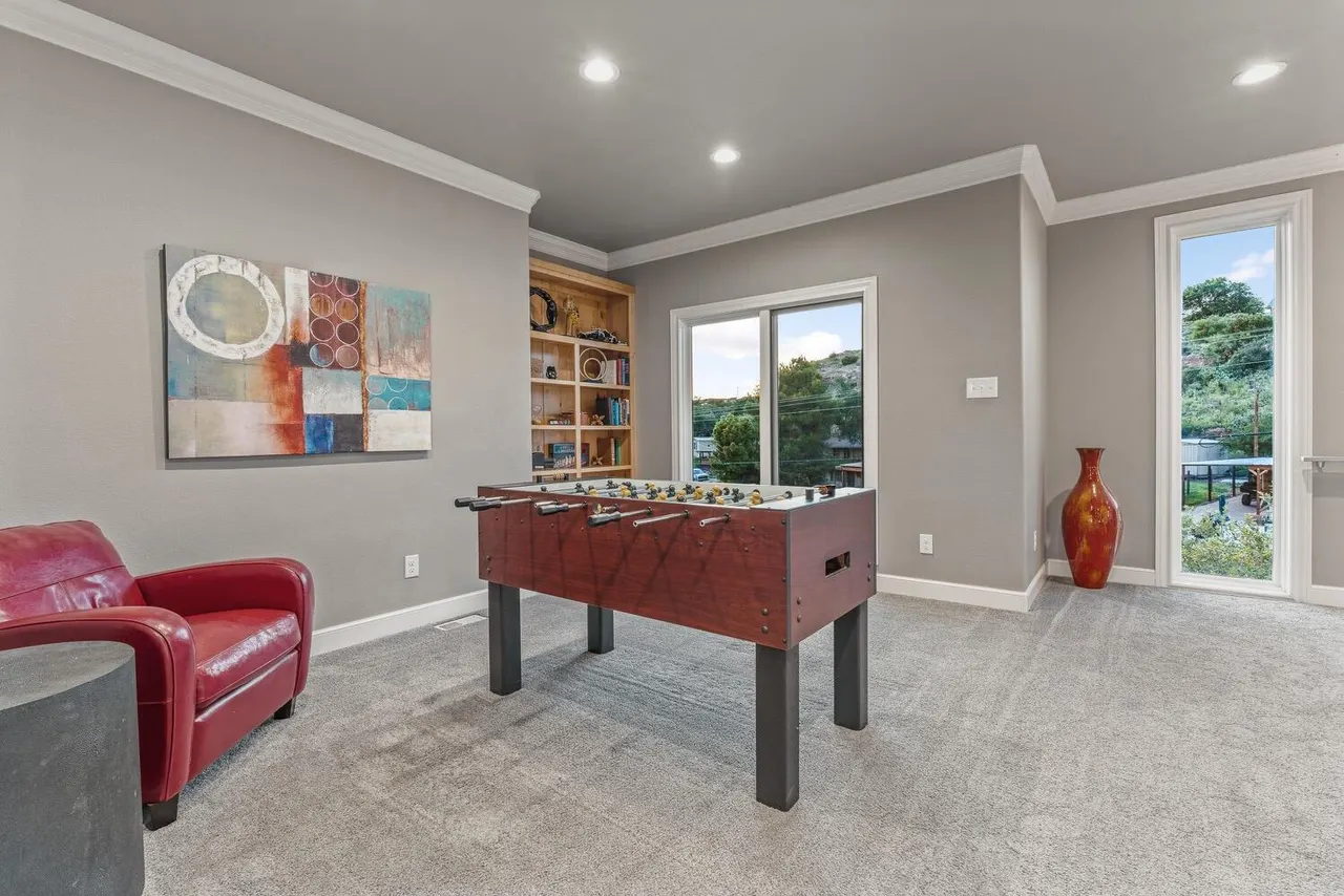 Photo 24 — 2 Jesse James Drive, Lubbock, TX 79404