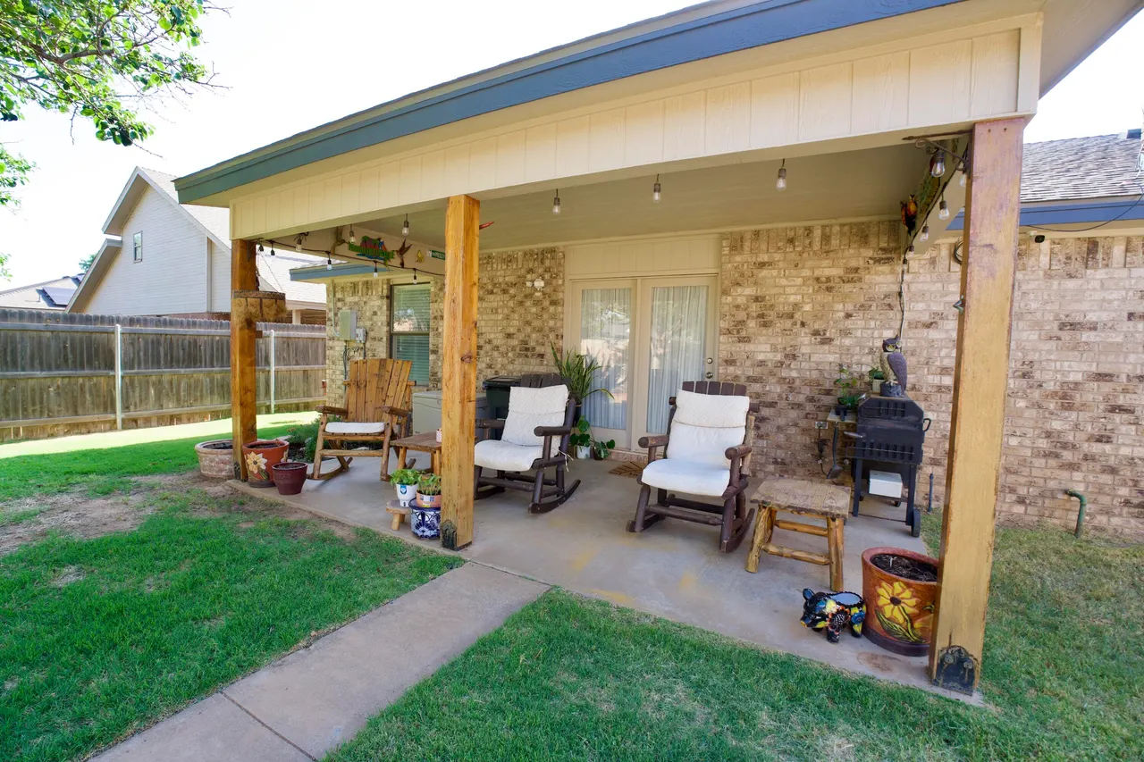 Photo 17 — 6916 Hope Avenue, Lubbock, TX 79424