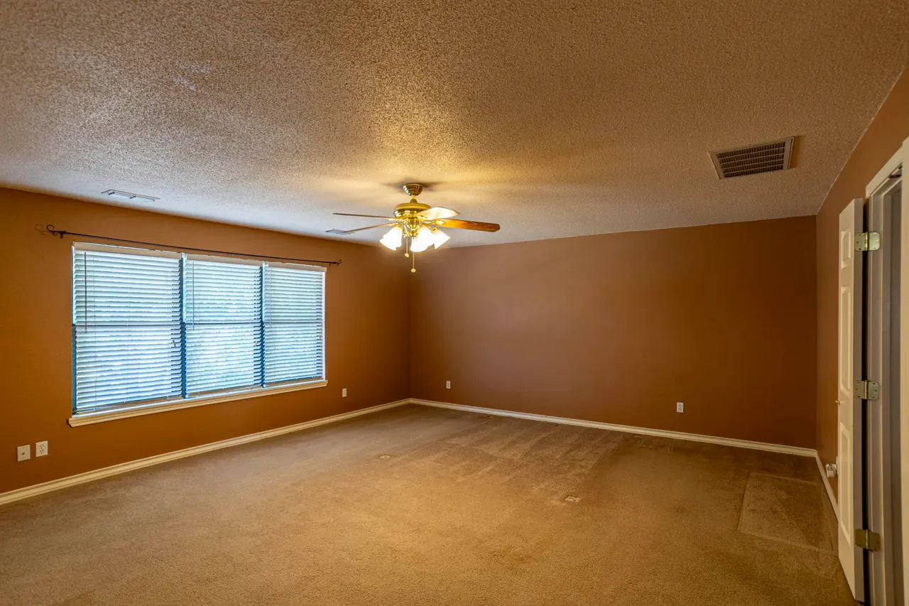 Photo 18 — 31 Arapaho Road, Ransom Canyon, TX 79366