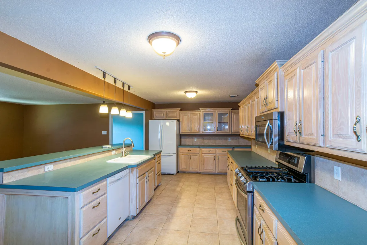 Photo 15 — 31 Arapaho Road, Ransom Canyon, TX 79366