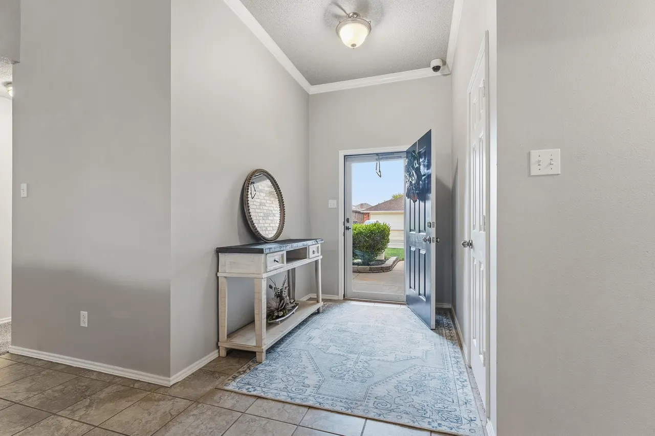 Photo 4 — 5517 101st Street, Lubbock, TX 79424