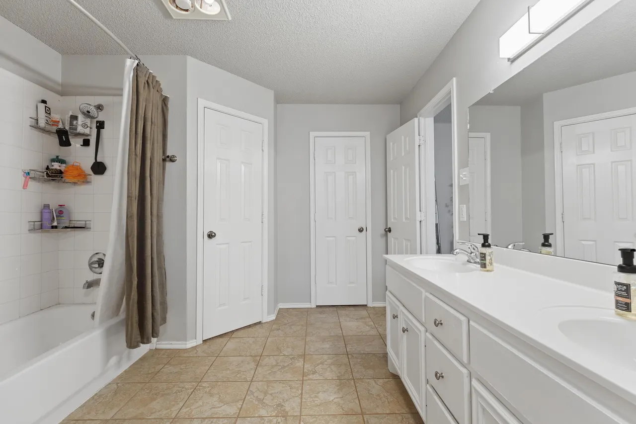 Photo 15 — 5517 101st Street, Lubbock, TX 79424