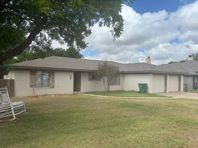 Photo 4 — 29 Highland Drive, Ransom Canyon, TX 79366