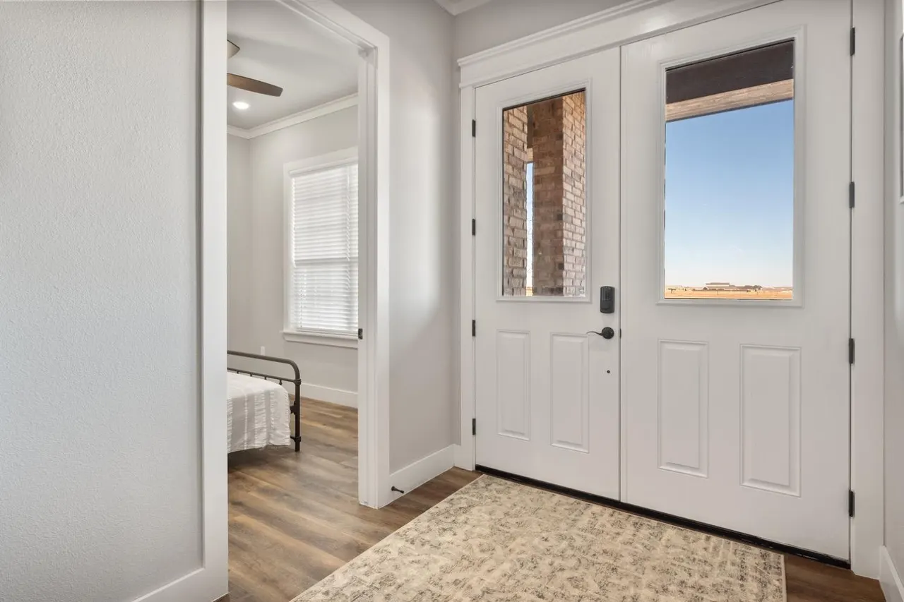 Photo 5 — 7805 52nd Street, Lubbock, TX 79407