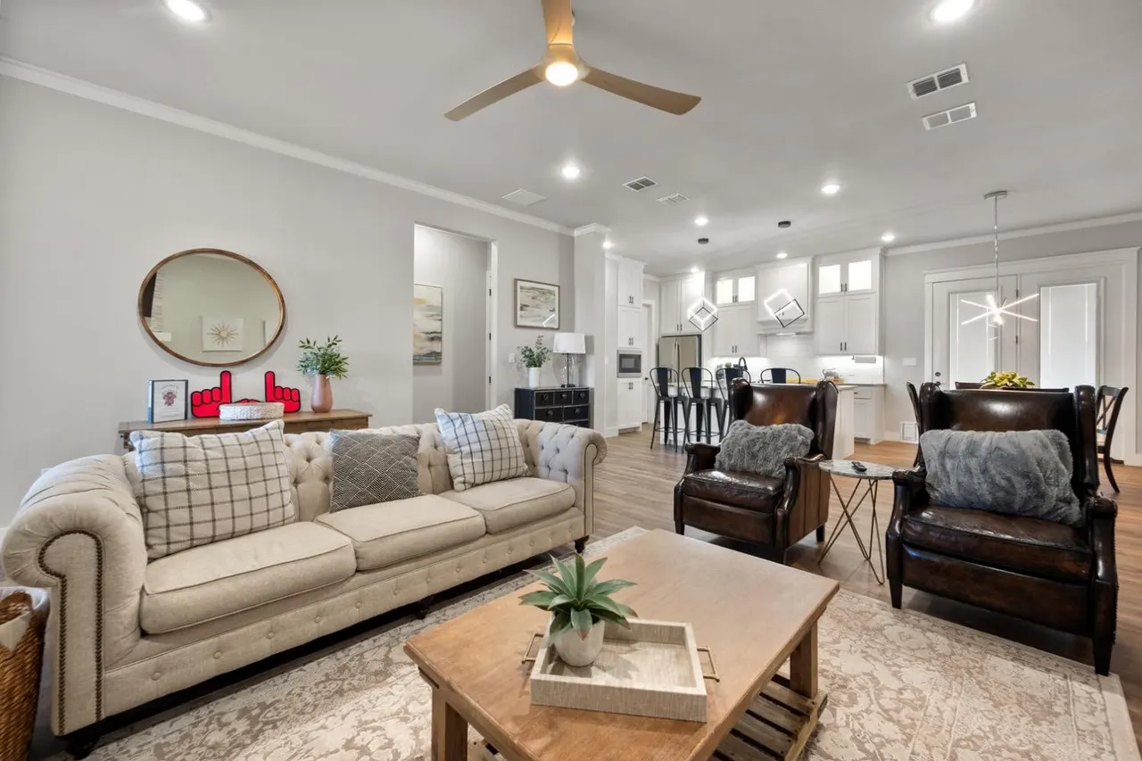 Photo 9 — 7805 52nd Street, Lubbock, TX 79407