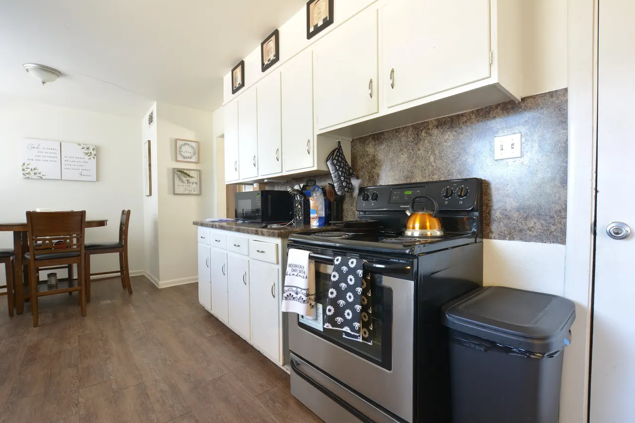 Photo 11 — 1606 42nd Street, Lubbock, TX 79412