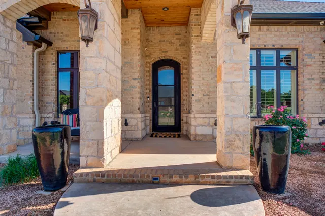Photo 8 — 3803 113th Street, Lubbock, TX 79423