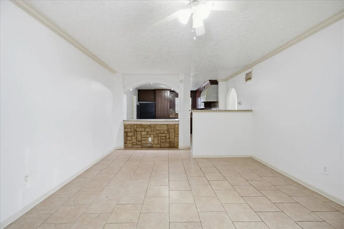 Photo 2 — 510 56th Street, Lubbock, TX 79404