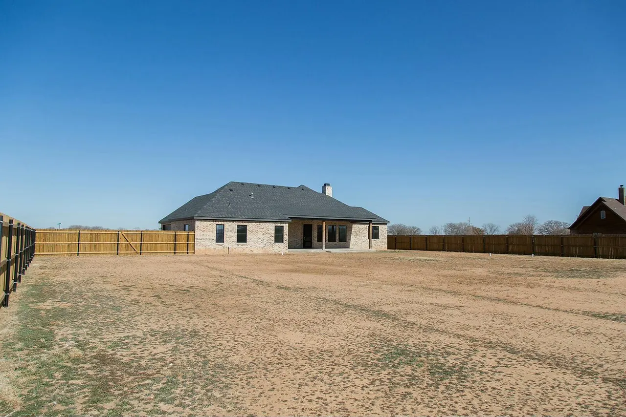 Photo 43 — 7211 W 12th Street, Plainview, TX 79072