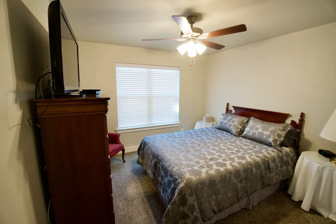 Photo 12 — 7604 63rd Street, Lubbock, TX 79407
