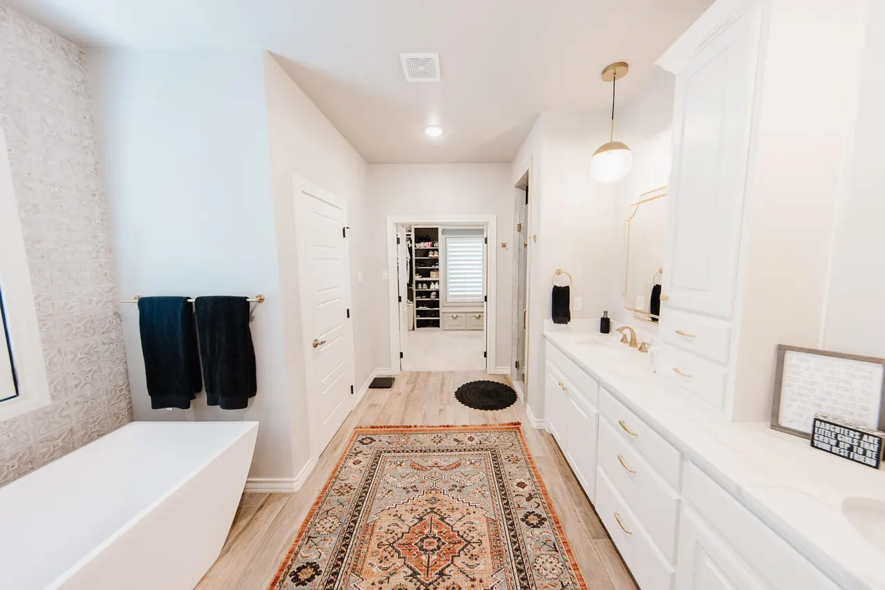 Photo 9 — 1208 N 14th Place, Wolfforth, TX 79382