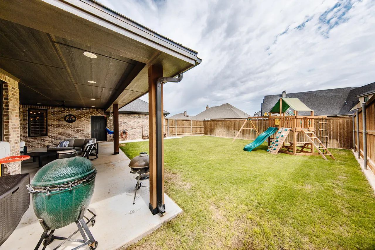 Photo 20 — 1208 N 14th Place, Wolfforth, TX 79382