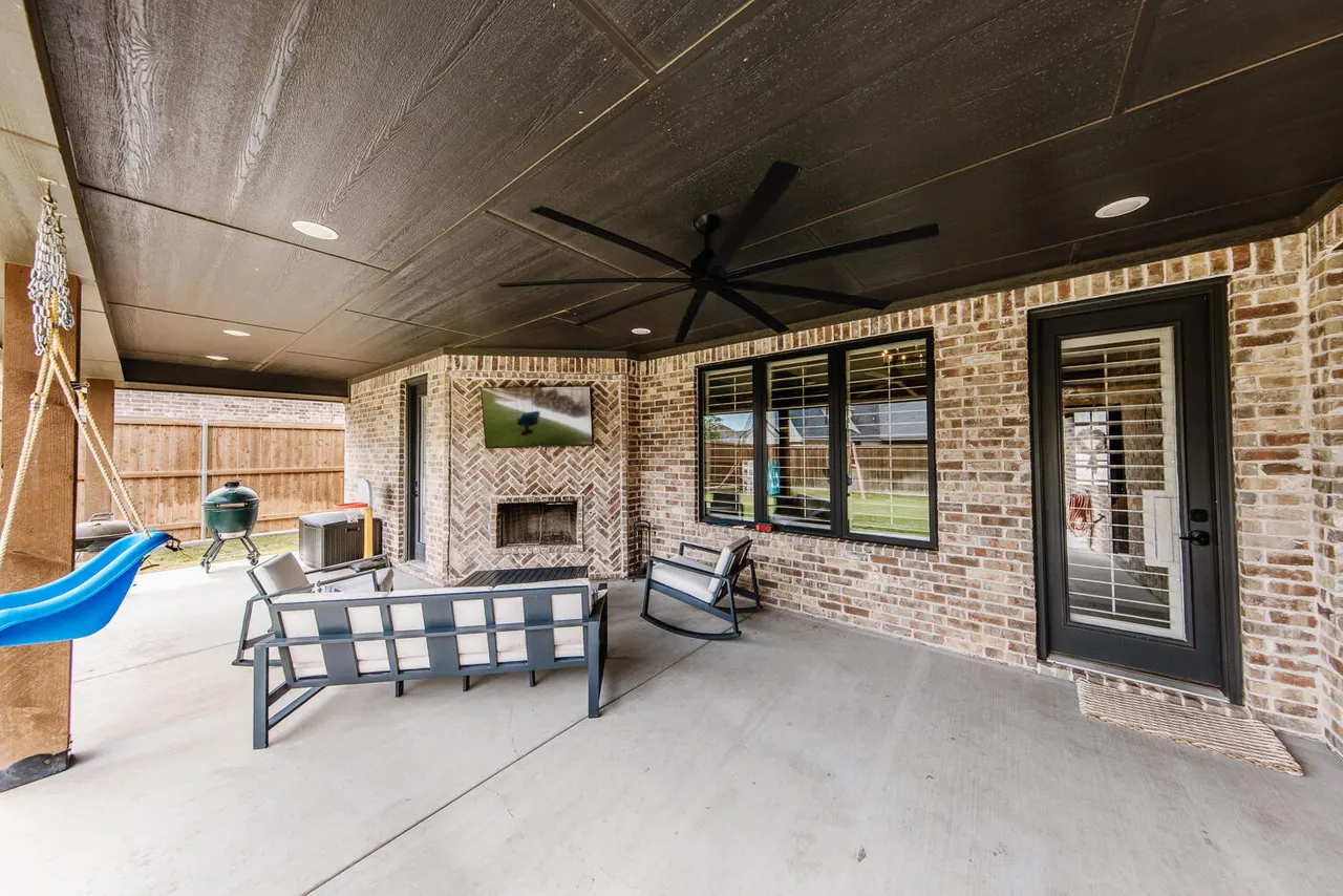 Photo 21 — 1208 N 14th Place, Wolfforth, TX 79382