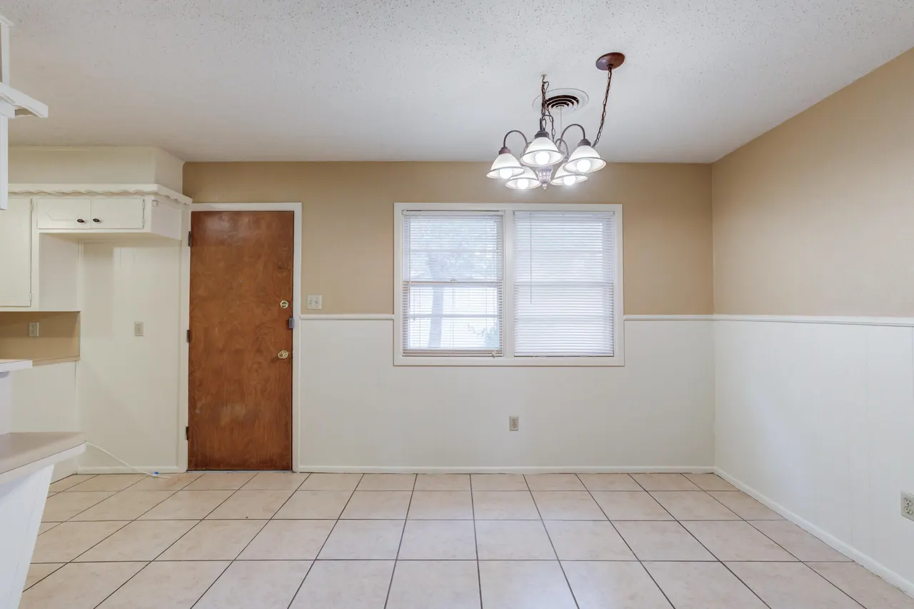 Photo 5 — 4313 58th Street, Lubbock, TX 79413