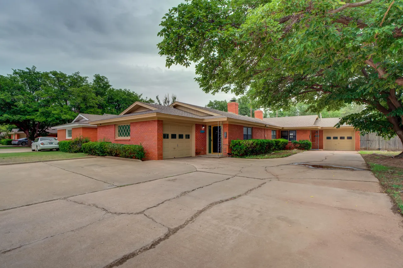 Photo 2 — 4313 58th Street, Lubbock, TX 79413