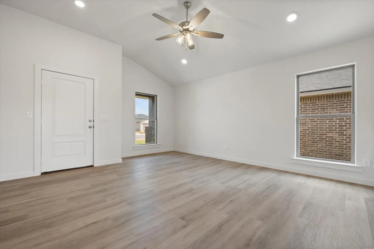 Photo 7 — 6312 Venita Avenue, Lubbock, TX 79407