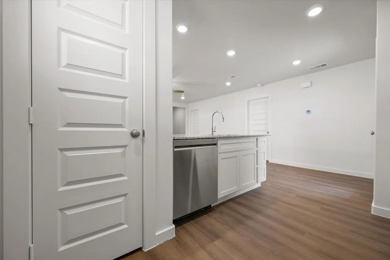 Photo 10 — 506 E 24th Street, Wolfforth, TX 79382