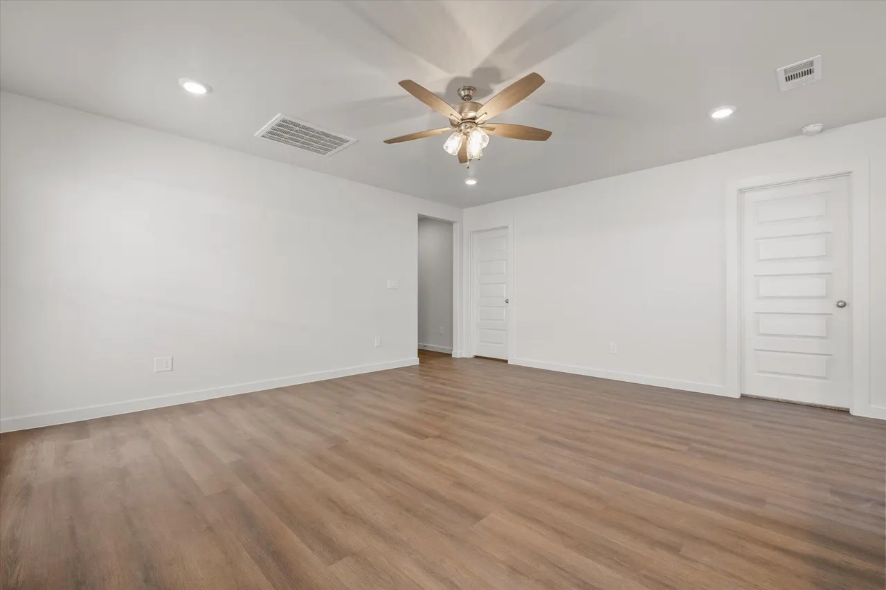 Photo 5 — 506 E 24th Street, Wolfforth, TX 79382