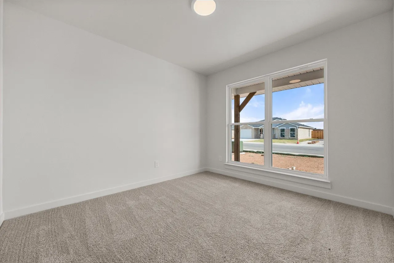 Photo 15 — 506 E 24th Street, Wolfforth, TX 79382
