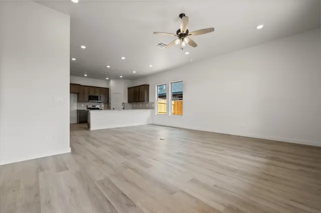 Photo 7 — 2001 Durham Avenue, Wolfforth, TX 79382