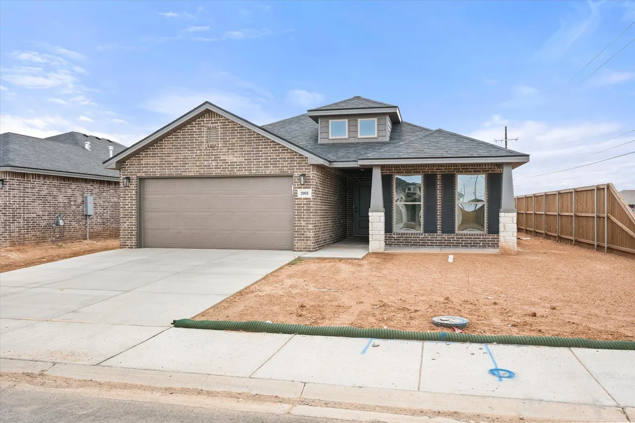 Photo 3 — 2001 Durham Avenue, Wolfforth, TX 79382