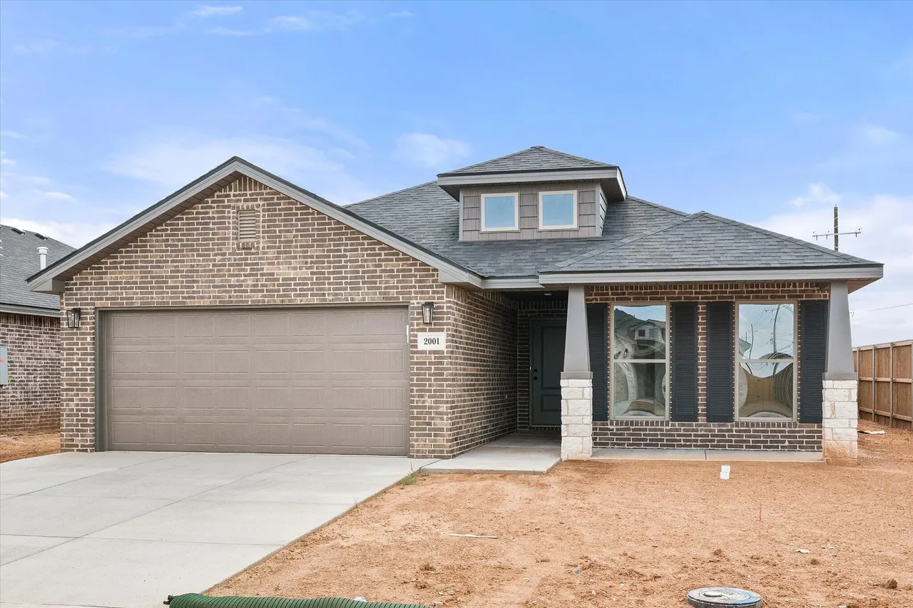 Front exterior — 2001 Durham Avenue, Wolfforth, TX 79382