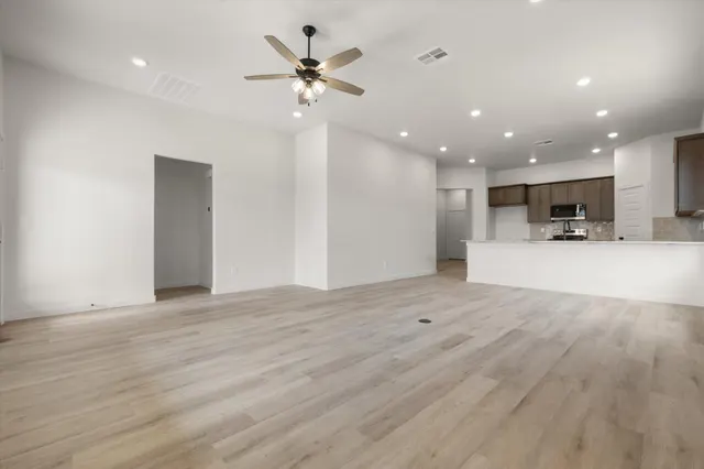 Photo 6 — 2001 Durham Avenue, Wolfforth, TX 79382