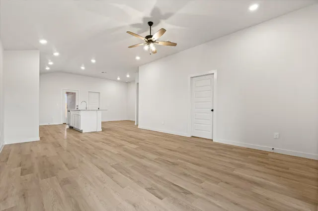 Photo 5 — 2002 Durham Avenue, Wolfforth, TX 79382