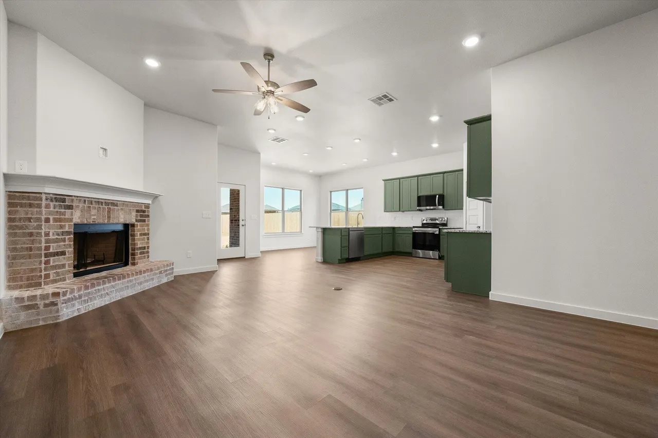 Photo 7 — 3207 Harvest Avenue, Wolfforth, TX 79382
