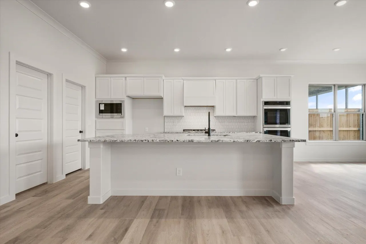 Photo 8 — 6926 53rd Street, Lubbock, TX 79407